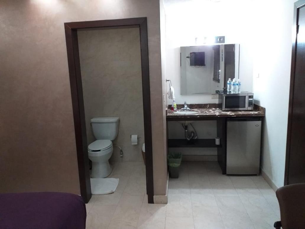 Premier Hotel Suites Ciudad Obregón المظهر الخارجي الصورة